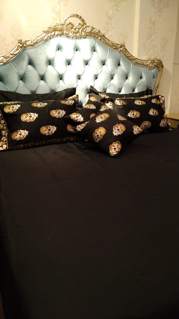 Black and gold block print