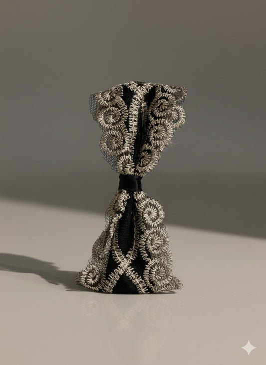 Bow clip